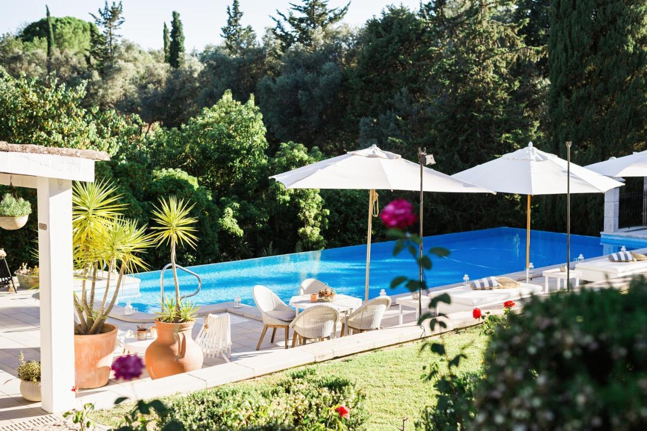 Os Agostos Bed & Breakfast Екстериор снимка