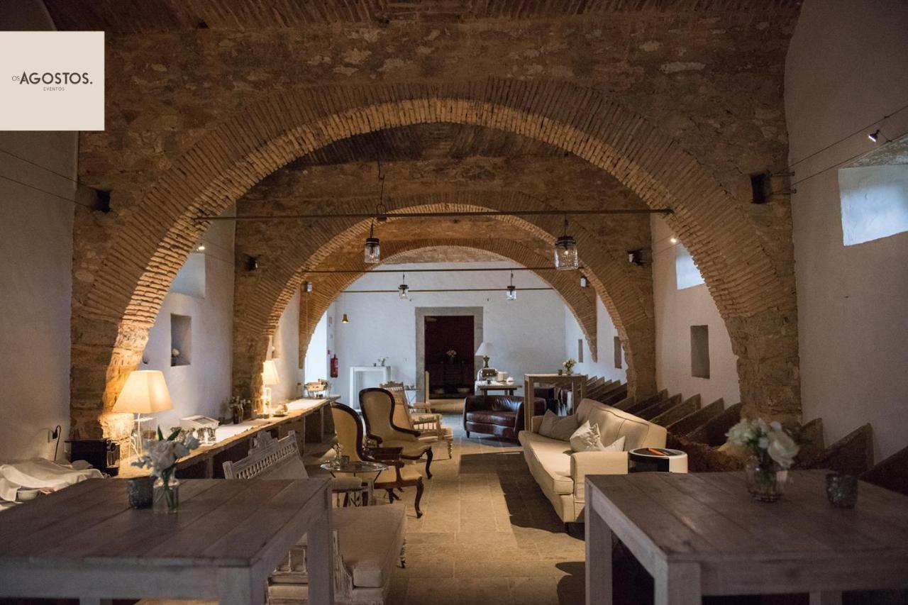 Os Agostos Bed & Breakfast Екстериор снимка