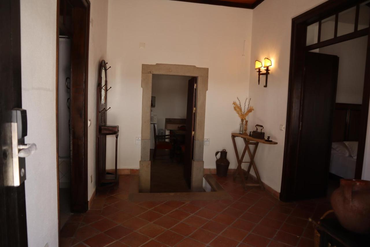 Os Agostos Bed & Breakfast Екстериор снимка