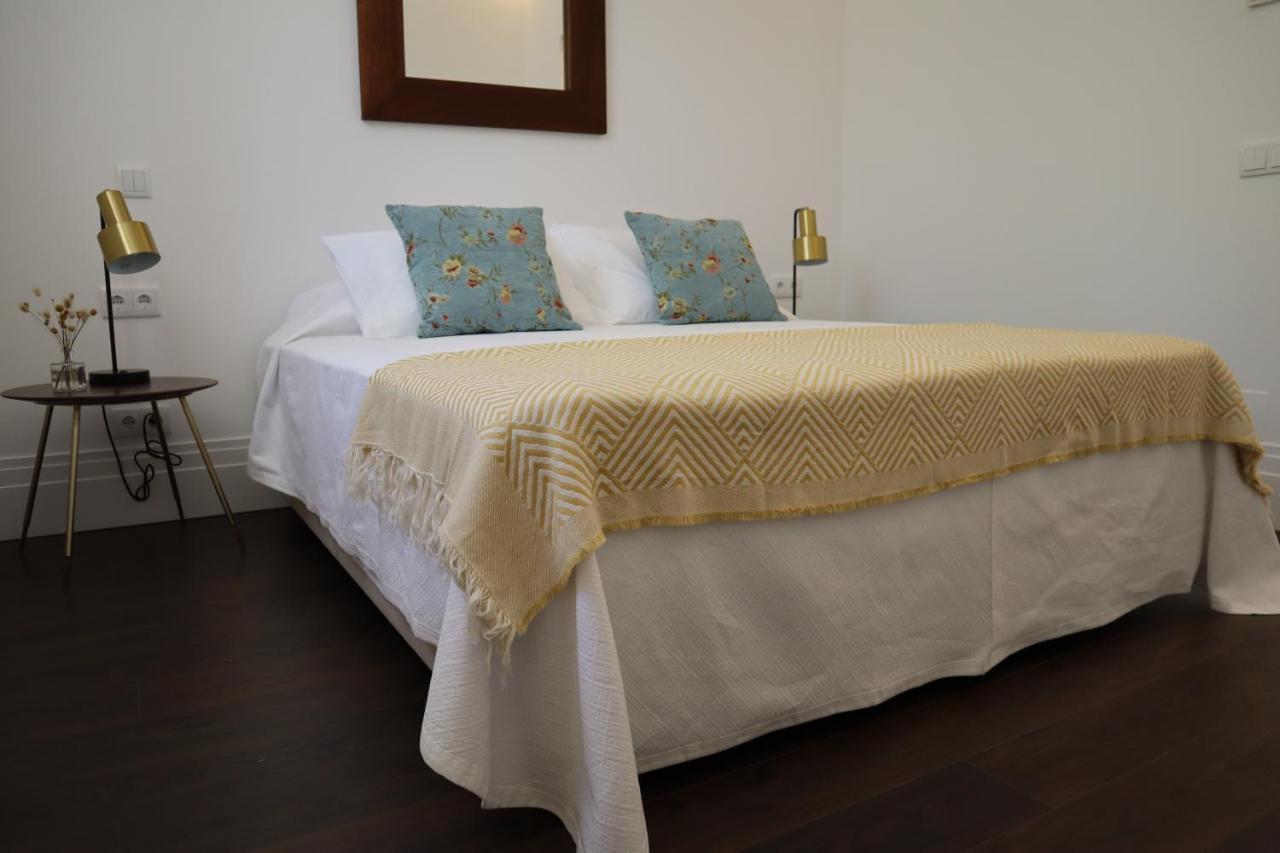 Os Agostos Bed & Breakfast Екстериор снимка